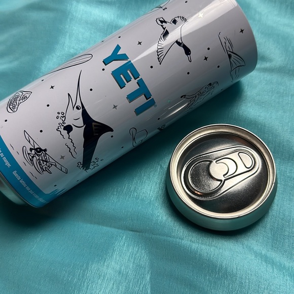 Yeti storage can. Slim. - Picture 5 of 6